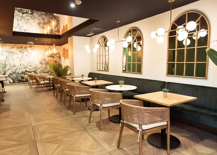 Hotel: Hotel Le M - Marseille